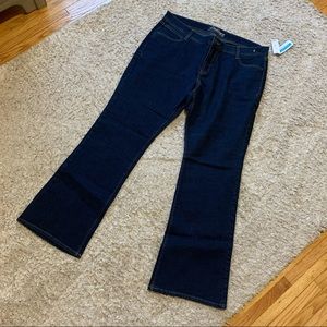 NWT 14 petite boot cut jeans